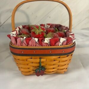 Longaberger Handwoven Strawberry Basket with Brown Finish
